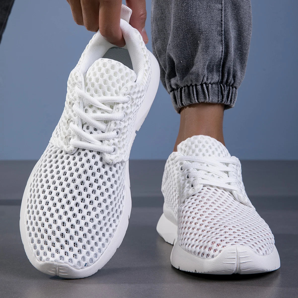 Vento Men Classic Breathable Mesh Orthopedic Sneakers